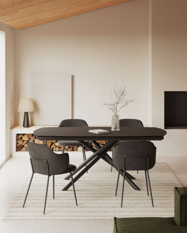 Chaise Yunia gris foncé avec pieds en acier