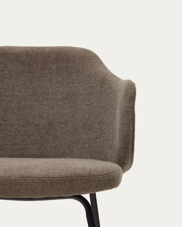 Chaise Yunia marron avec pieds en acier