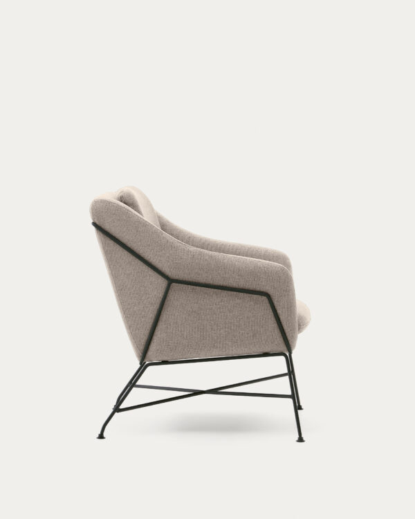 Fauteuil Brida beige et pieds en acier