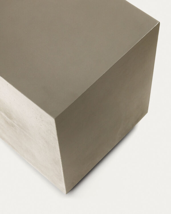 Table d'appoint Rustella en ciment (1) Table d'appoint Rustella en ciment