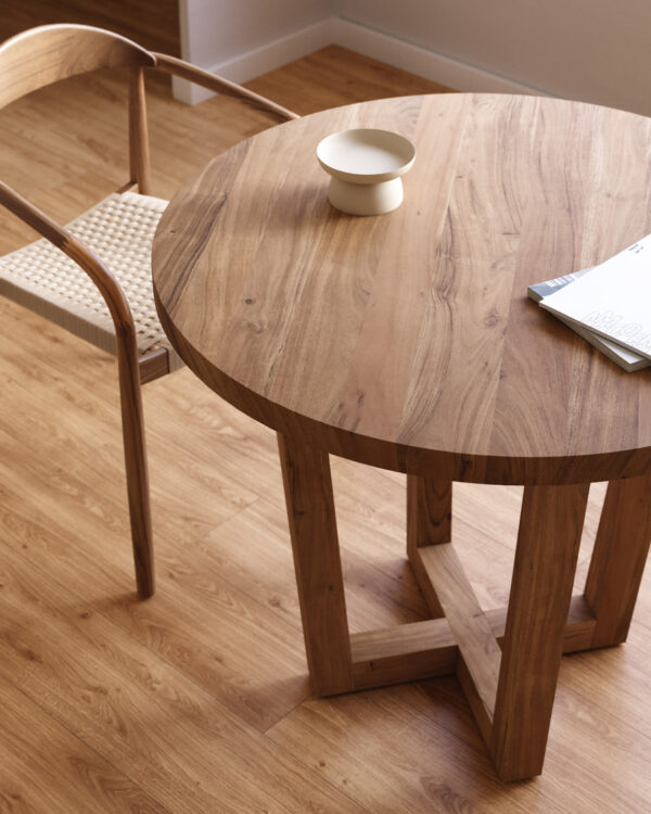 Table ronde Nahla en bois d'acacia